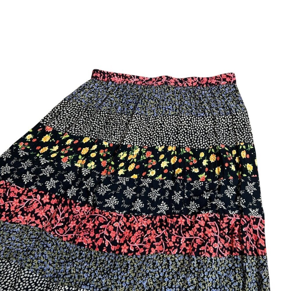 Requirements Patchwork Tiered Vintage Floral Cott… - image 2